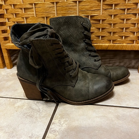 Roxy Calico boots - Picture 3 of 6